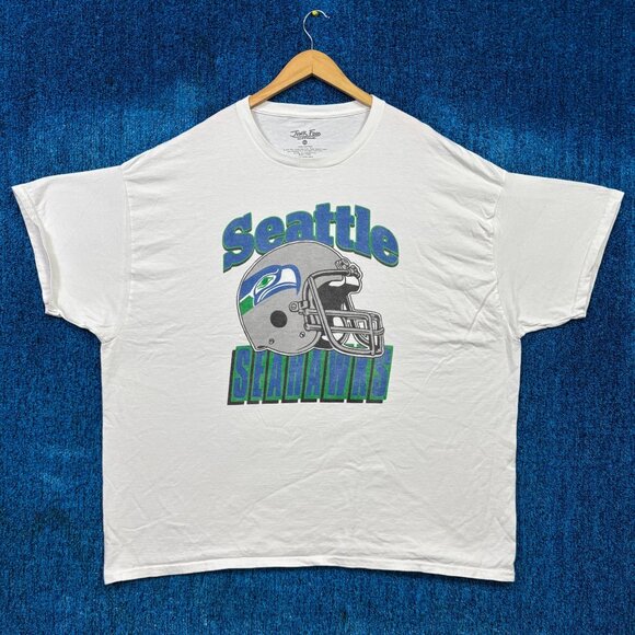 Seattle Seahawks NFL Football White T-Shirt Size XXL - Picture 1 of 4
